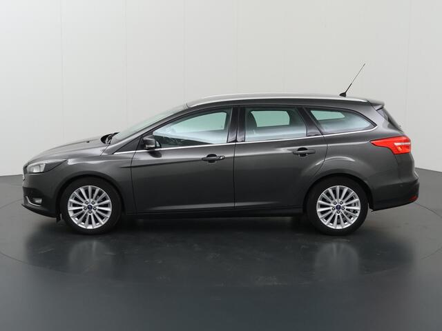 Ford FOCUS Wagon 1.0 Titanium | Trekhaak | Navigatie | Climate Control | Cruise Control |