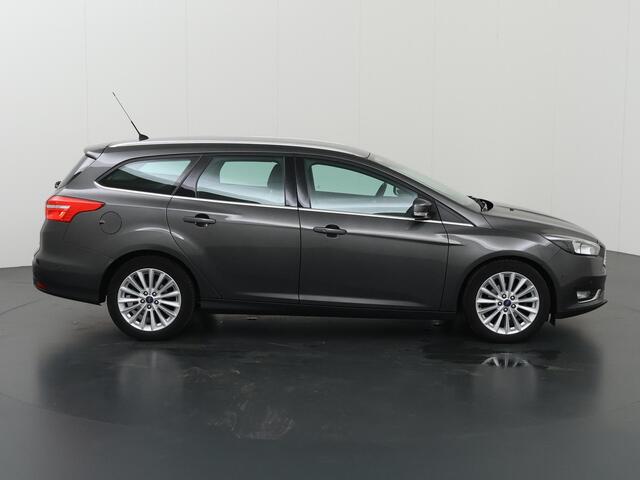 Ford FOCUS Wagon 1.0 Titanium | Trekhaak | Navigatie | Climate Control | Cruise Control |