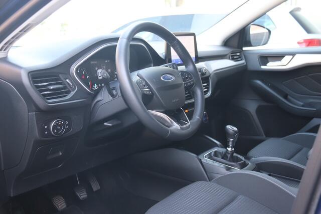 Ford FOCUS 1.0 EcoBoost Trend Edition Business Navigatie Lage km stand!!