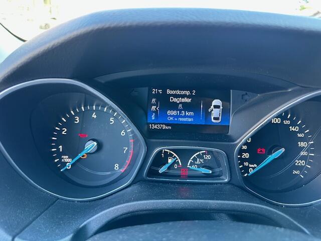 Ford FOCUS Wagon 1.0 Titanium