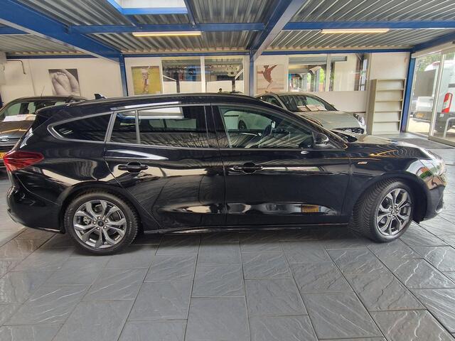 Ford FOCUS Wagon 1.0 EcoBoost 155pk Hybr. ST Line Schuifdak - Trekhaak