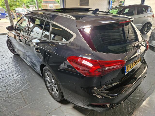 Ford FOCUS Wagon 1.0 EcoBoost 155pk Hybr. ST Line Schuifdak - Trekhaak