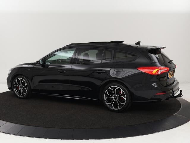 Ford FOCUS 1.5 EcoBoost ST Line | Panoramadak | Head-Up | Trekhaak | Stoel & stuurverwarming | Adaptive cruise | Camera | Keyless | B&O Sound | Park Assist | Carplay | Navigatie | Comfortstoelen