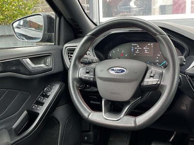 Ford FOCUS WAGON 1.0 ECOB. ST-LINE AUT. NAVI - CAMERA - TREKH.