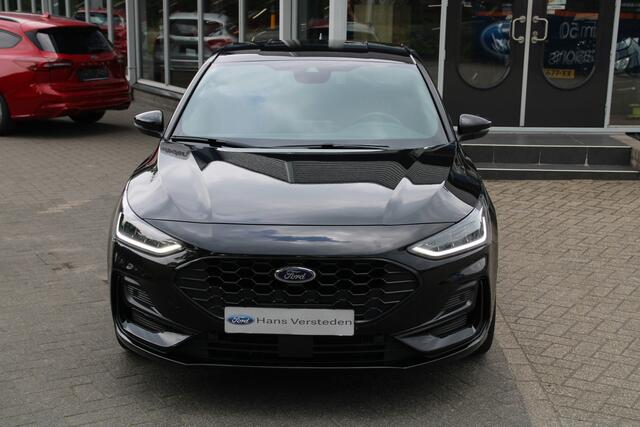Ford FOCUS 1.0 EcoBoost 125pk Hybrid ST Line X WINTERPACK BLIS CAMERA