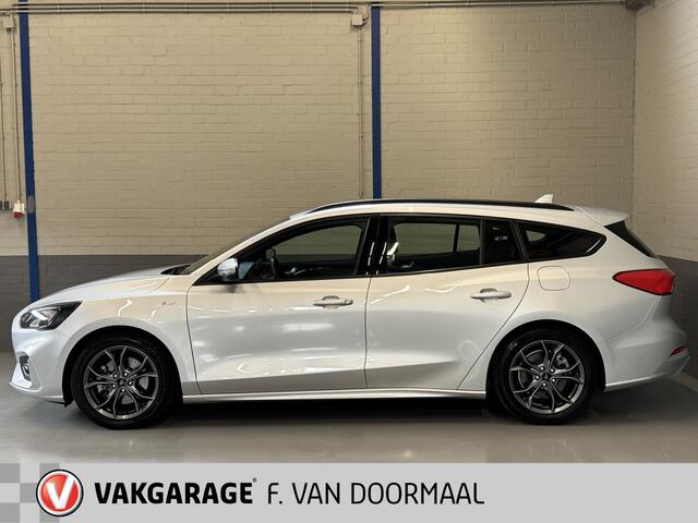 Ford FOCUS Wagon 1.0 EcoBoost ST Line Business