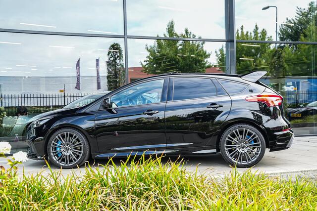 Ford FOCUS RS 2.3 350pk |dealer onderhouden|schuif/kantel dak|schaalstoelen|Sony|Apple Carplay|bi-xenon|19" multispaak|