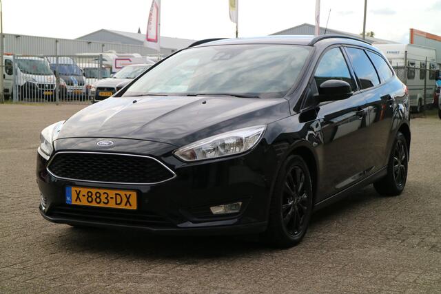 Ford FOCUS Wagon 1.0 Titanium | Navi | Camera | Stuurverw. |