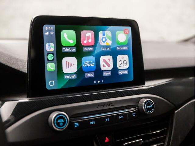 Ford FOCUS 1.0 EcoBoost ST Line Business (APPLE CARPLAY, GROOT NAVI, STUUR/STOELVERWARMING, CAMERA, LED KOPLAMPEN, SPORTSTOELEN, KEYLESS, NIEUWSTAAT)