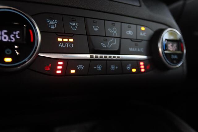 Ford FOCUS WAGON 1.0 ECOBOOST ST-LINE | CARPLAY | CAMERA | KEY-LESS | WINTERPACK | TREKHAAK