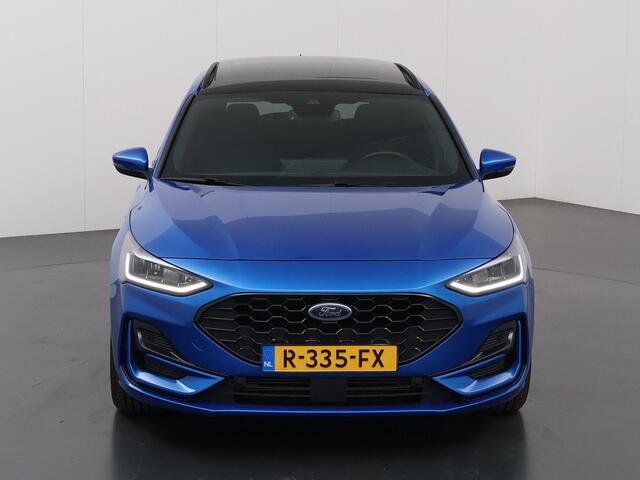 Ford FOCUS Wagon 1.0 EcoBoost Hybrid ST Line X | Trekhaak | Panoramadak | AGR Stoelen | Winterpakket | B&O | Cruise Control Adaptief | ST Stylingpack | Elektr. Achterklep |