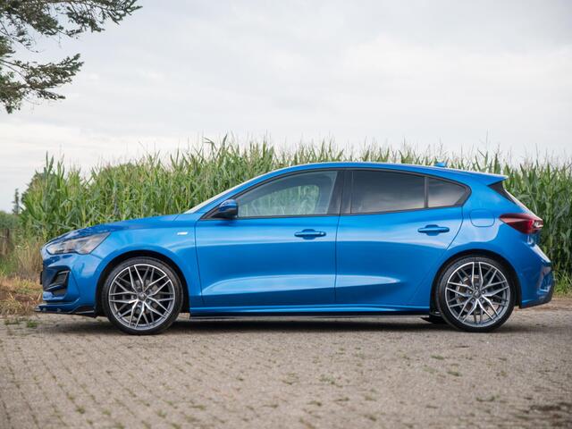 Ford FOCUS 1.0 EcoBoost Hybrid ST Line X ACC Keyless Stoelv