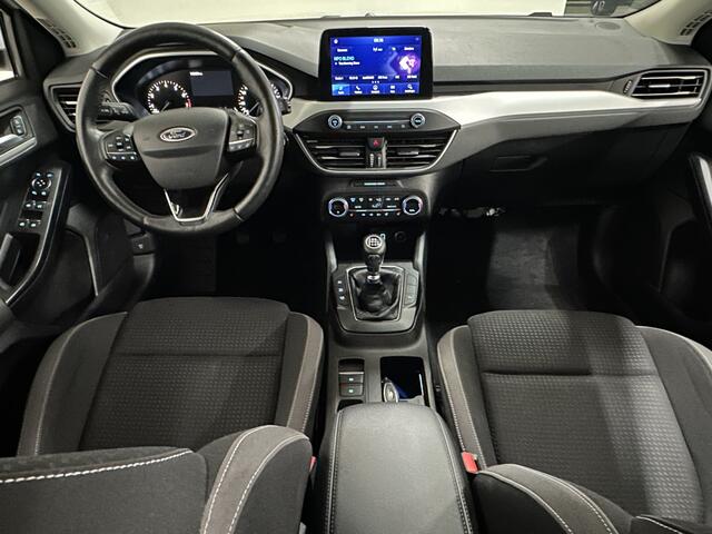 Ford FOCUS 1.0 EcoBoost Titanium Business CLIMA / NAVI /CRUISE /TREKHAAK