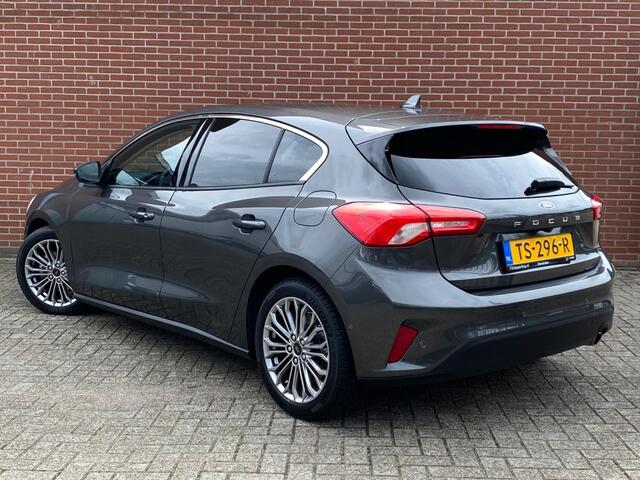 Ford FOCUS 1.5 TITANIUM Business NAV ADAPT-CRUISE CARPLAY MATRIX LED CAMERA PDC