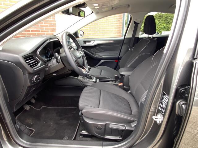 Ford FOCUS 1.5 TITANIUM Business NAV ADAPT-CRUISE CARPLAY MATRIX LED CAMERA PDC