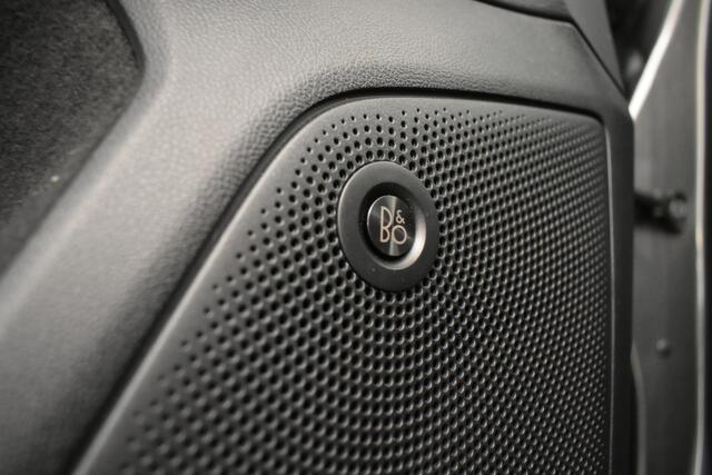 Ford FOCUS Wagon 1.5 EcoBoost Active Business B&O Dhoek PDC NAP Stoel + Stuur Verwarming