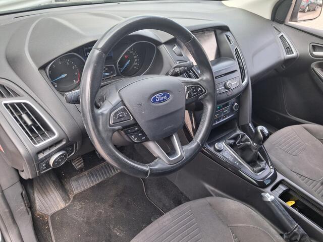 Ford FOCUS Wagon 1.0 Titanium | Nieuw Binnen! | Navi | Clima | Cruise