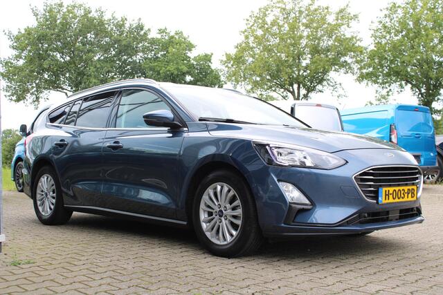 Ford FOCUS Wagon 1.0 EcoBoost Titanium Business | Winterpack | Cruise Control | Navigatie | Climate Control | Camera |