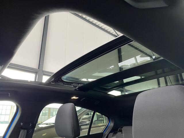 Ford FOCUS 1.0 EcoBoost ST Line Business Adaptieve Cruise, Panorama Dak & App-Connect