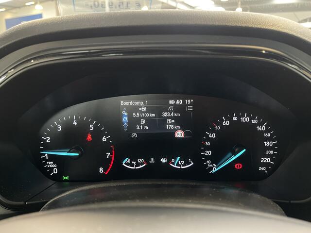 Ford FOCUS EcoBoost 125 pk ST Line | Camera | Adapt. cruise | LED | 4 seiz. banden | 1e eig. | Apple Carplay