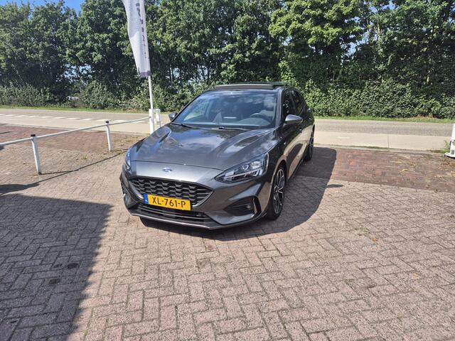 Ford FOCUS 1.0 EcoBoost ST Line Business CAMERA STOEL- EN STUURVERWARMING AUTOM PARKEREN