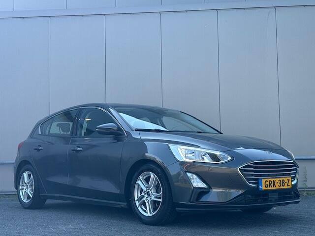 Ford FOCUS 1.5 - airco - navi - cruise - afneembare trekhaak