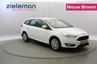 ford-focus-wagon-1.0-edition---navi