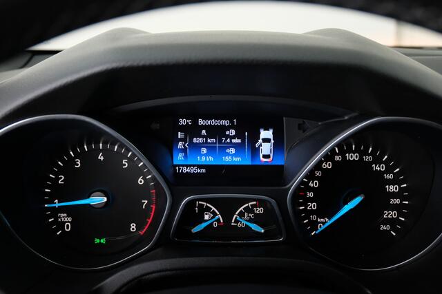 Ford FOCUS Wagon 1.5 ST-Line | TREKHAAK | CARPLAY |