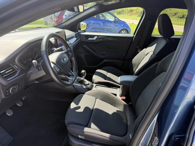 Ford FOCUS Wagon 1.0 EcoBoost Hybrid ST Line 125pk Cruise l Navi l trekhaak