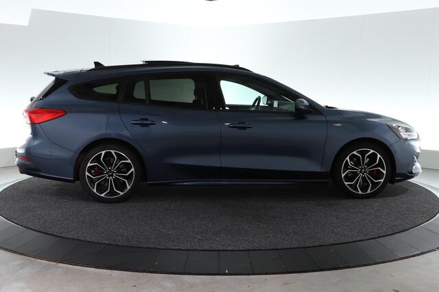 Ford FOCUS Wagon 1.0 EcoBoost ST Line Business | SCHUIF-KANTEL | TREKHAAK | ADAP. CRUISE | B&O |
