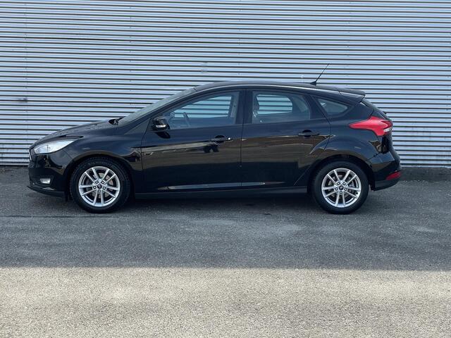 Ford FOCUS 1.0 Trend|Cruise|Verwarmde Voorruit|Airco