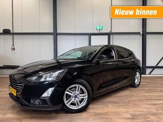 ford-focus-1.0-5drs---ecc---navigat