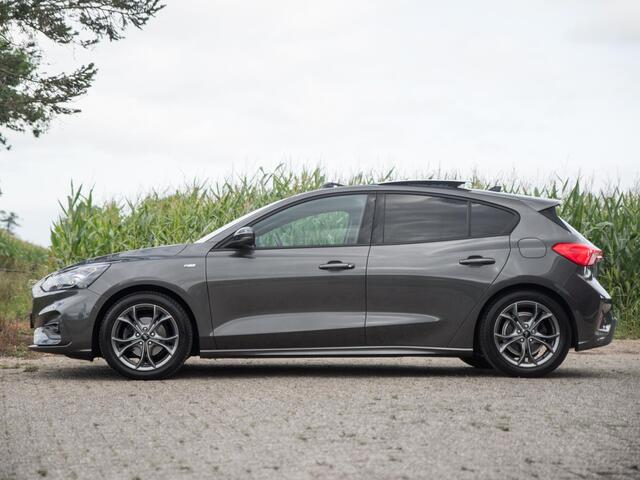 Ford FOCUS 1.5 EcoBoost ST Line X Business Pano ACC Keyless HUD