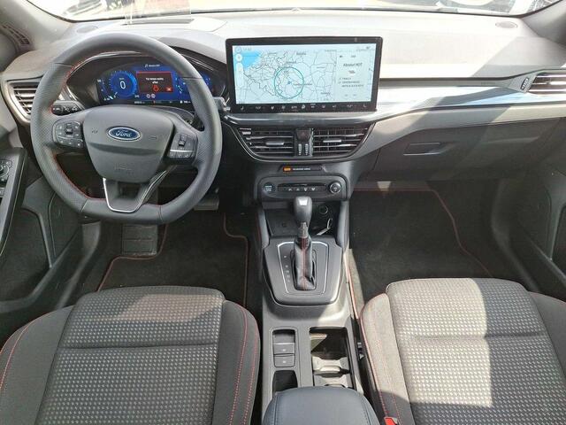 Ford FOCUS Wagon 1.0 EcoBoost Hybrid ST Line X | Trekhaak | Adaptive cruise control | Head up Display | Winter Pack | All season banden