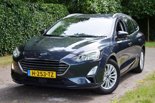 Ford FOCUS Wagon 1.0 EcoBoost Titanium Business Navi/Pdc/Ecc/Led/Stoel&stuur verwarming/Cr-Controle/Privacy-Glass/Lmv