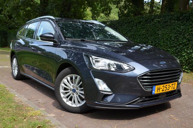 Ford FOCUS Wagon 1.0 EcoBoost Titanium Business Navi/Pdc/Ecc/Led/Stoel&stuur verwarming/Cr-Controle/Privacy-Glass/Lmv