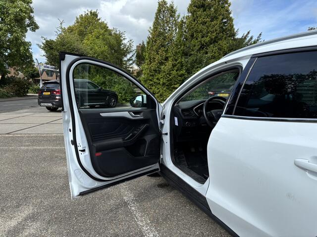 Ford FOCUS Wagon 1.0 EcoBoost Trend Edition Business