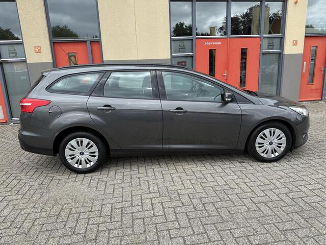 Ford FOCUS Wagon 1.0 EcoBoost Titanium,NAVI, Nieuwe DistributieRiem
