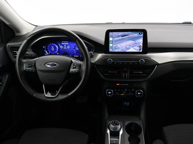 Ford FOCUS Wagon 1.0 E.B. AUTOMAAT TITANIUM X + ELEK. TREKHAAK | CAMERA | APPLE CARPLAY