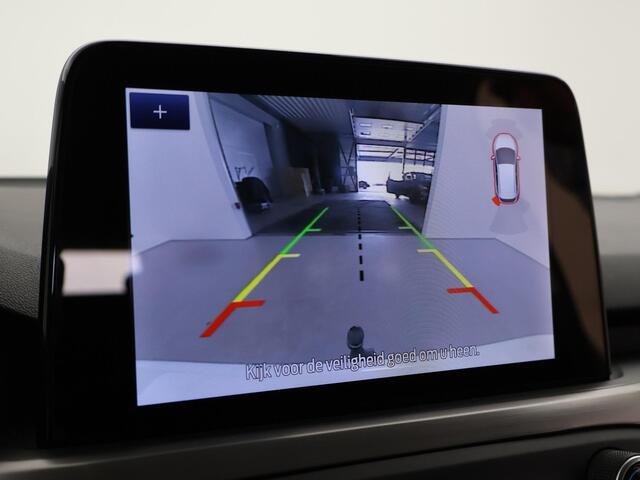 Ford FOCUS Wagon 1.0 E.B. AUTOMAAT TITANIUM X + ELEK. TREKHAAK | CAMERA | APPLE CARPLAY