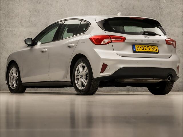 Ford FOCUS 1.0 EcoBoost Sport (APPLE CARPLAY, GROOT NAVI, CLIMATE, CRUISE, LED KOPLAMPEN, SPORTSTOELEN, LM VELGEN, KEYLESS, NIEUWSTAAT)
