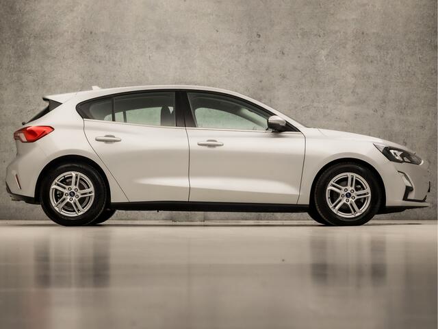 Ford FOCUS 1.0 EcoBoost Sport (APPLE CARPLAY, GROOT NAVI, CLIMATE, CRUISE, LED KOPLAMPEN, SPORTSTOELEN, LM VELGEN, KEYLESS, NIEUWSTAAT)