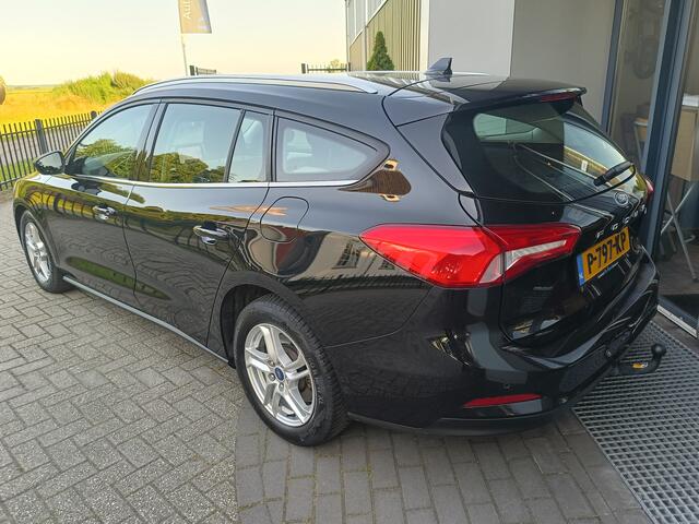 Ford FOCUS Wagon 1.0 EcoBoost Hybrid Trend Edition Business | Airco | Trekhaak | Camera | BTW |