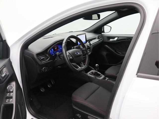 Ford FOCUS Wagon 1.0 EcoBoost Hybrid ST Line X Business/ zeer mooi!