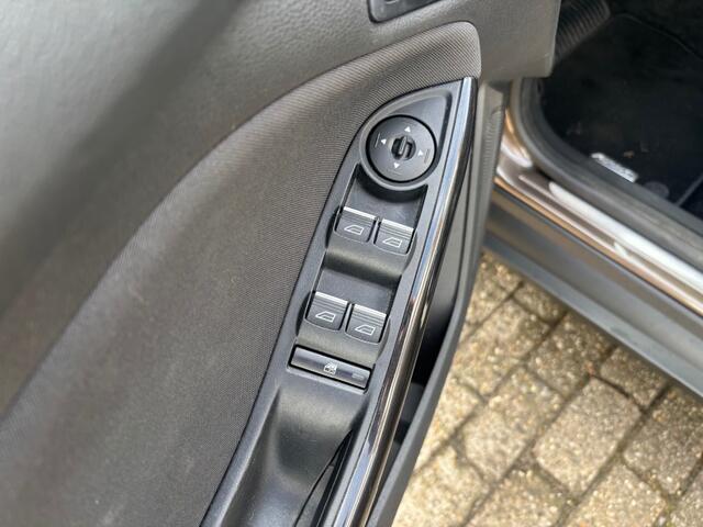 Ford FOCUS 1.5 TITANIUM