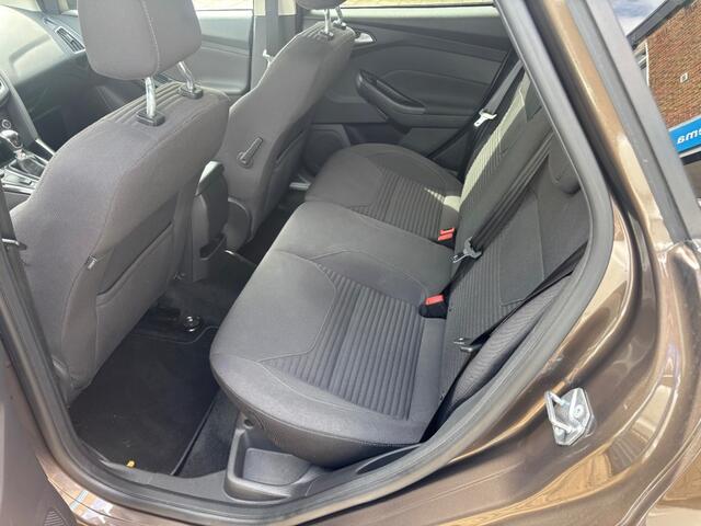 Ford FOCUS 1.5 TITANIUM