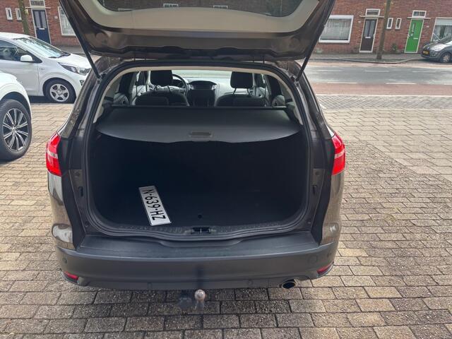 Ford FOCUS 1.5 TITANIUM