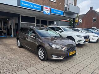 ford-focus-1.5-titanium