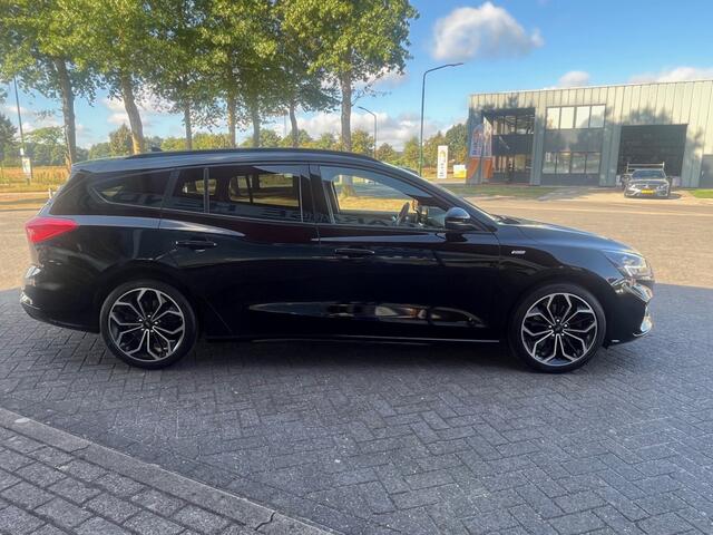 Ford FOCUS Wagon 1.5 i ST Line 150 PK B&O Audio | LED | sportstoelen | ST Velgen 18 Inch | occasion