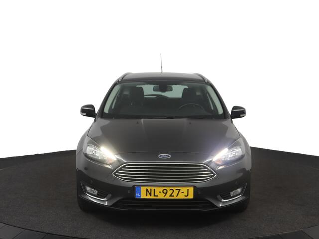 Ford FOCUS Wagon 1.0 Titanium I voorruitverwarming I stoelverwarming I Trekhaak I